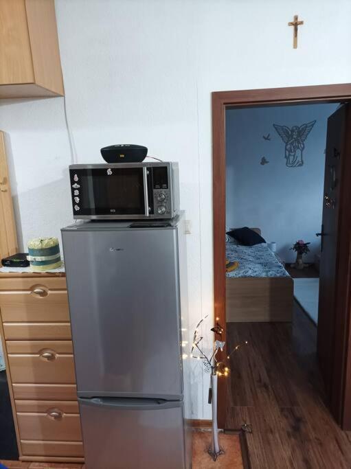 Byt V Centre Mesta Snina Zewnętrze zdjęcie
